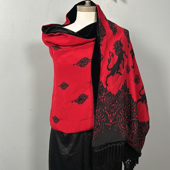 Peter Nygard Scarf Double Sided Black Velvet Red Printed Silk Fringe - Picture 4 of 16